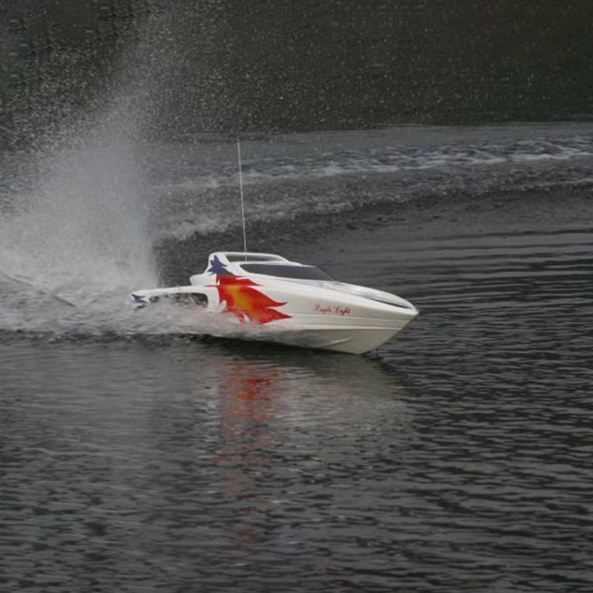 JAWS Gasoline Ship 1.3m15.5KG 30CC Engine Hull Model Fiber Glass Remote Control Ship