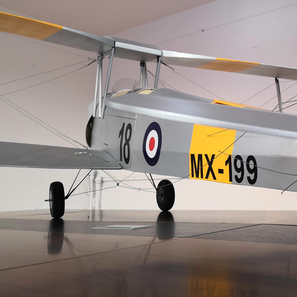 RC Model 2.8-Meter 105 "Tiger Moth ARF Version Fixed Wing Wooden Gasoline Airplane