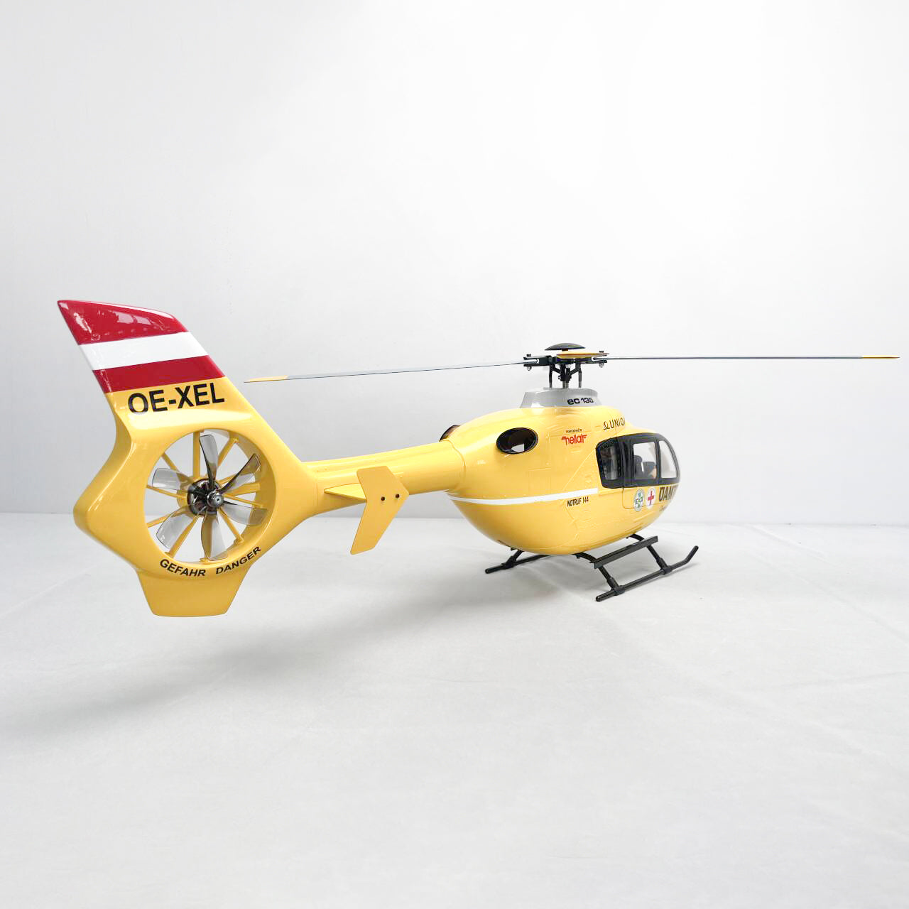 Roban 450size EC-135 4 Blades Helicopter RC Helicopter GPS Mode X2 Flight Control System RTF Version