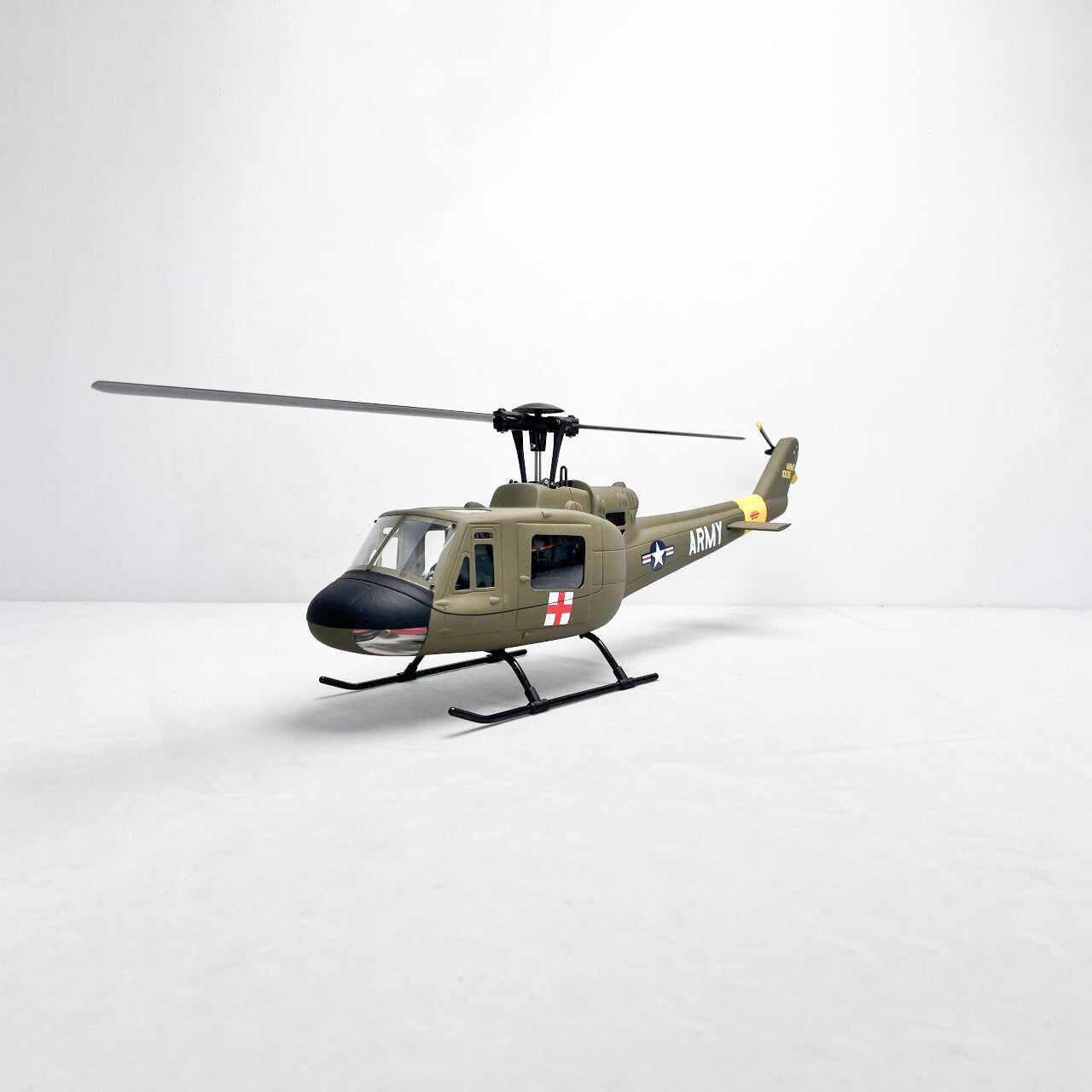 Roban 450size UH-1D Helicopter RC Helicopter GPS Mode X1 Flight Control System RTF Version Matching Battery as an extra gift