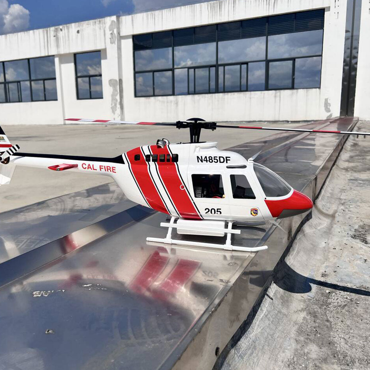 Roban 470size Bell-206 RC Helicopter 470-Class Model, GPS Mode RTF Version LED Lighting System with Water Tank