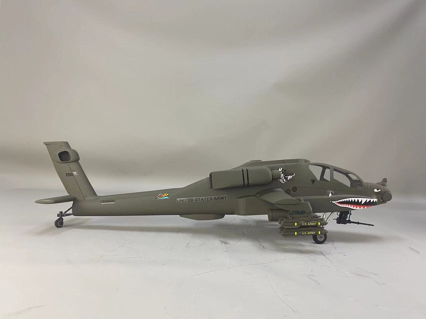 500 Military Drab AH-64 RC Helicopter Fuselage 500 Size Green Painting Apache