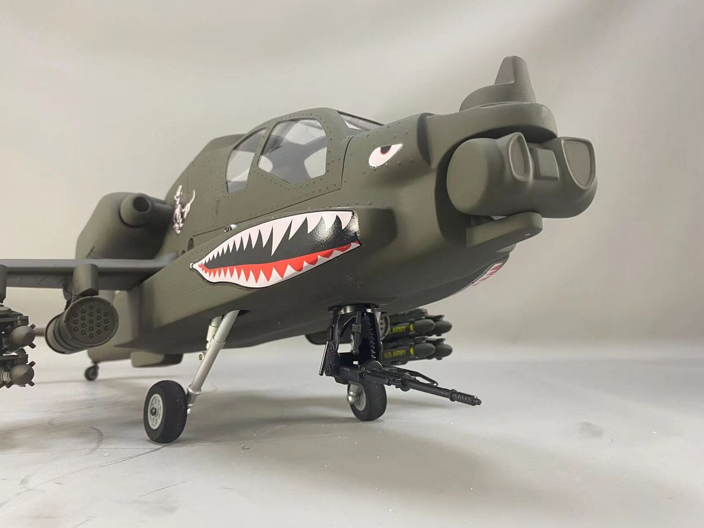 500 Military Drab AH-64 RC Helicopter Fuselage 500 Size Green Painting Apache