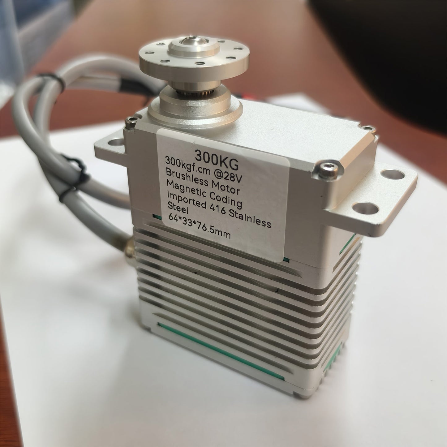300KG 4 Pole Brushless DC Motor alu alloy case 0~220°High Torque DIGITAL Servo
