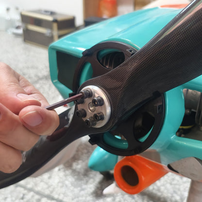 28x10in Carbon fiber Propeller CW with 5in Spinner for DLE120/DLE130/GP123/DA120