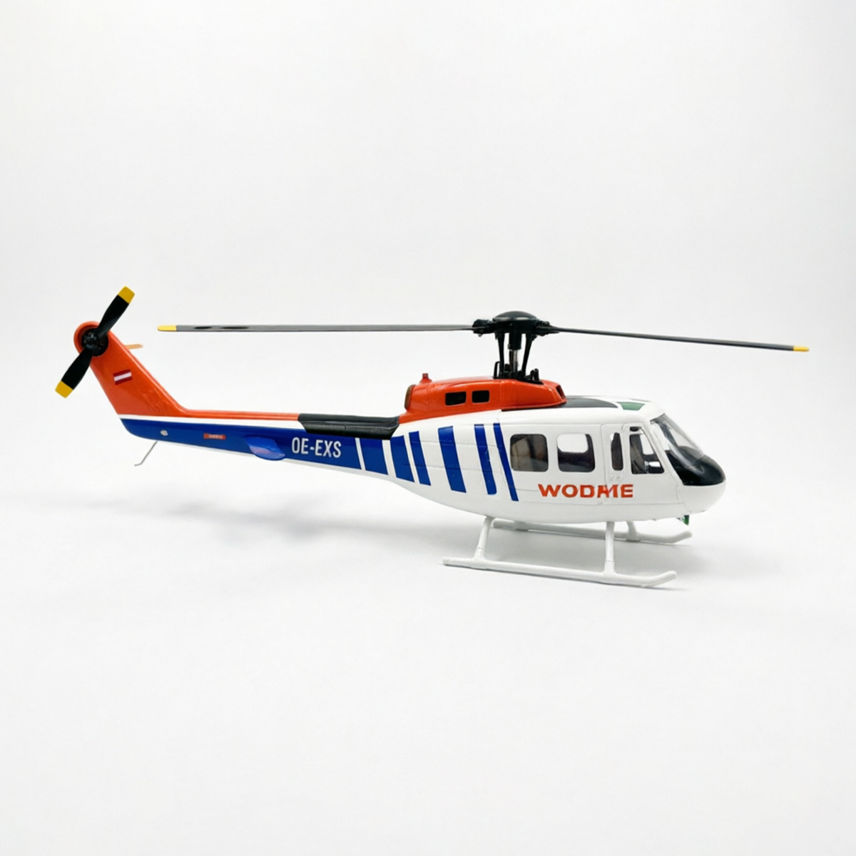 Roban UH1D 470-Size RTF Version White Blue and Orange RC Helicopter Model for Adults