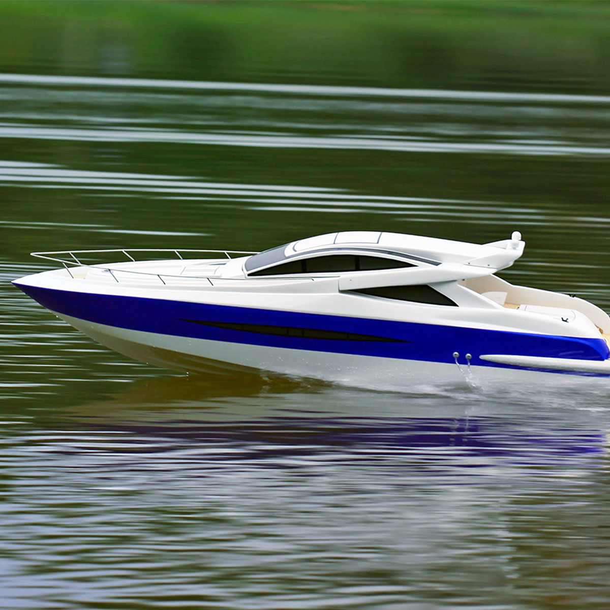 TFL 1305 Princess BWS 30°N 30CC Engine with Φ6.35mm Dual Rudder System Fiber Glass Gas RC Boat (ARTR Version)