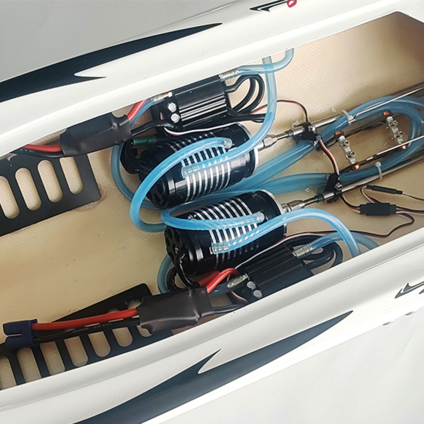 TFL Hobby Model 1124 Ariane High Configuration Fiberglass RC Electric Boat