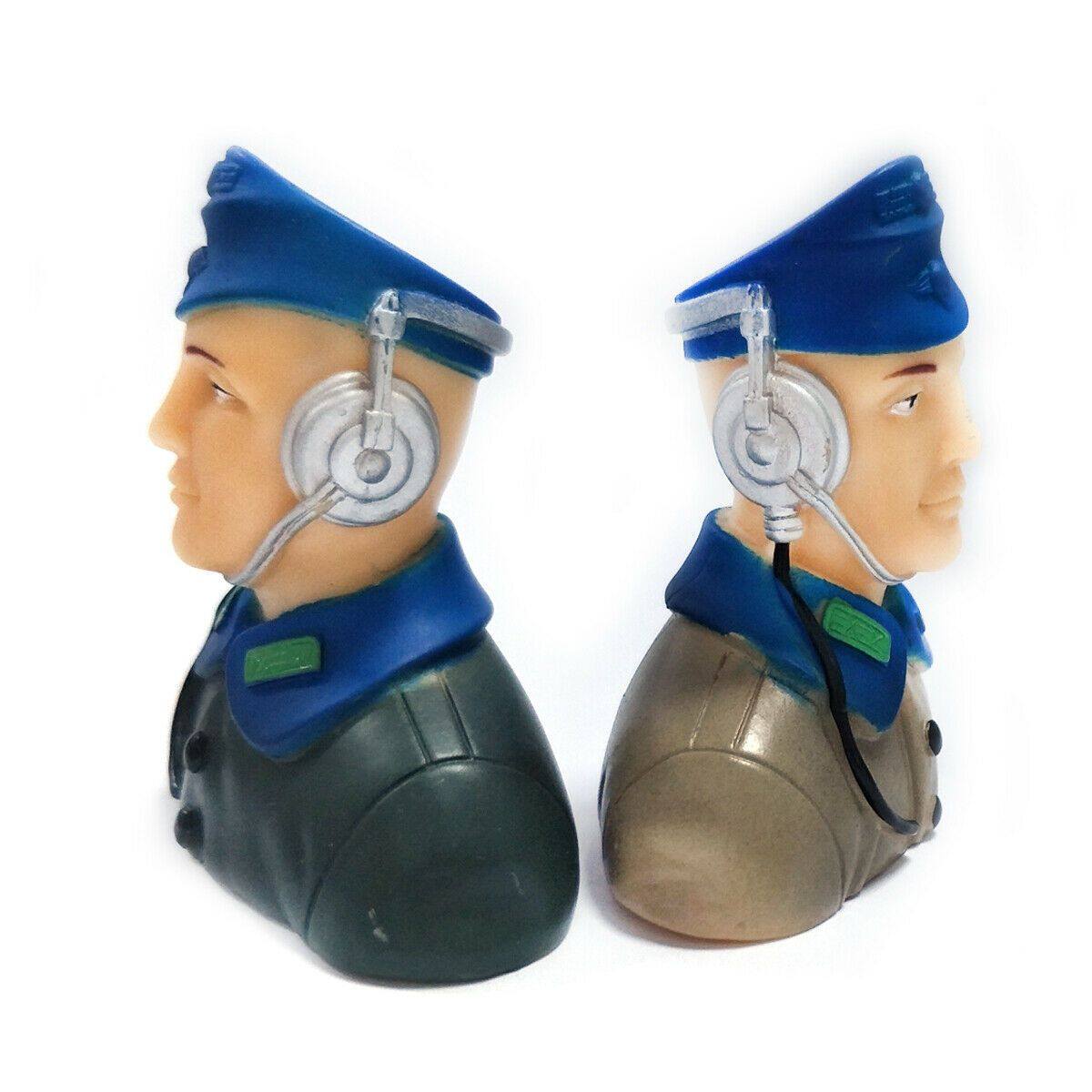 1/7 Scale Pilots Figures L57*W29*H57mm Brown /Army Green