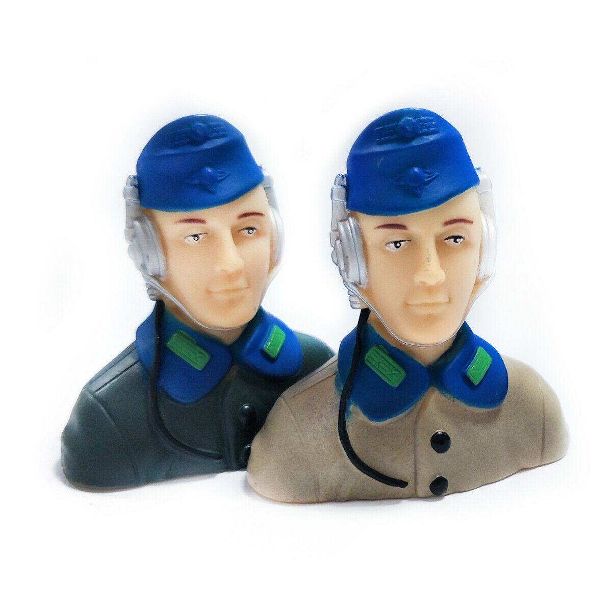 1/7 Scale Pilots Figures L57*W29*H57mm Brown /Army Green